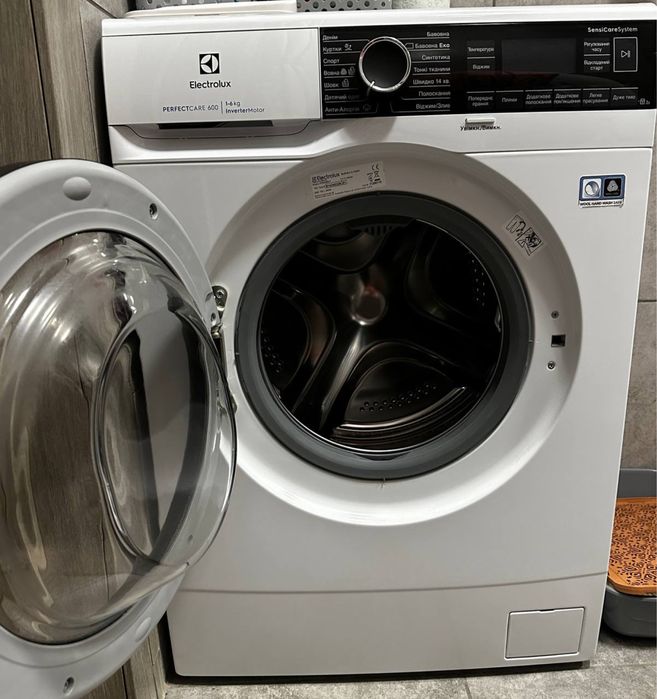 Пральна машина Electrolux/Електролюкс