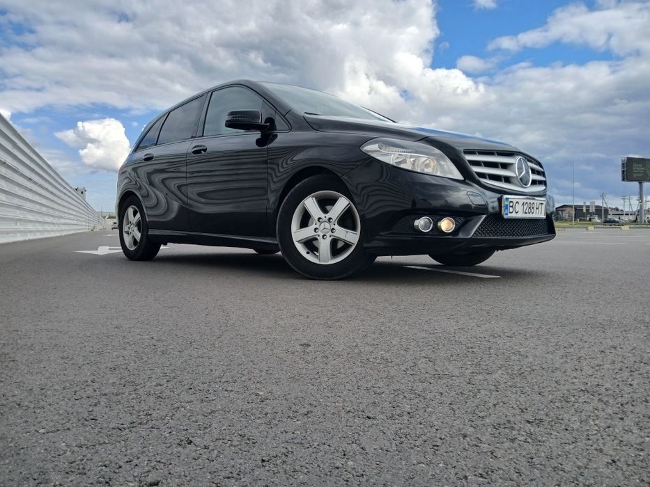 Мерседес 2012р. B180. w246. Автомат-Дизель