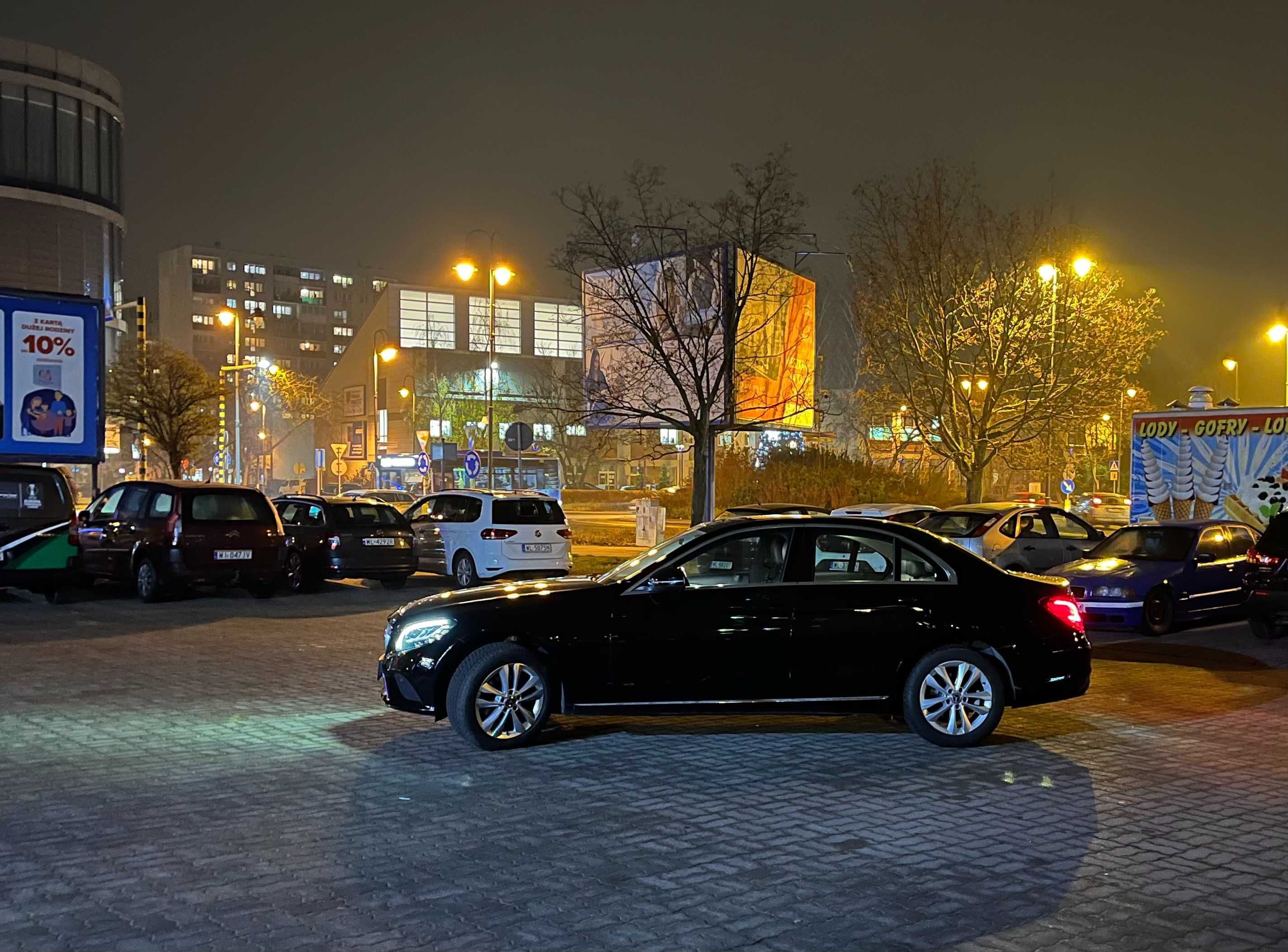 Mercedes-Benz C180 9G-Tronic, 2018, idealny stan, kupiony w salonie