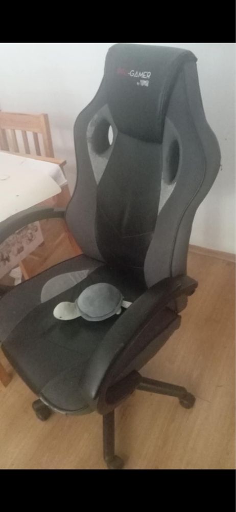 Fotel gamingowy Pro- Gamer Yumisu