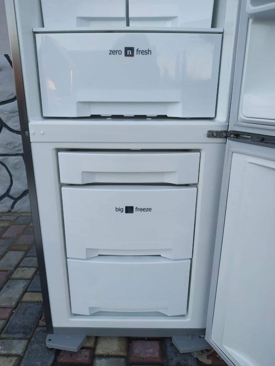 холодильник Gorenje PL61ul08