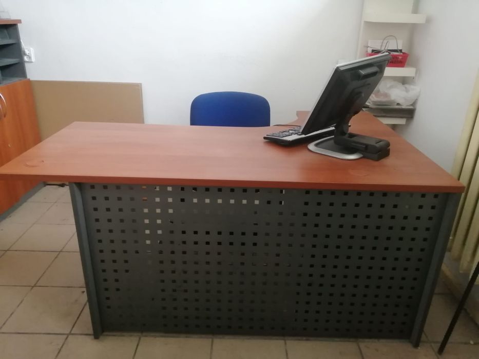 Biurko plus szafka na klucz