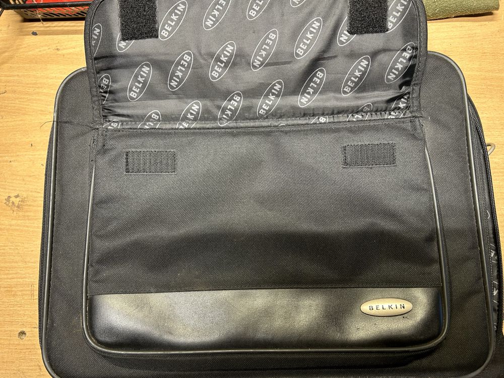 Torba na laptopa Belkin