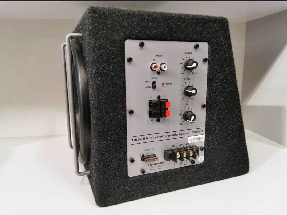 Subwoofer aktywny