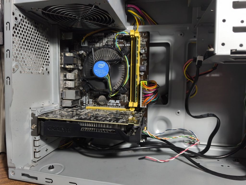 PC gamer GTX 1050