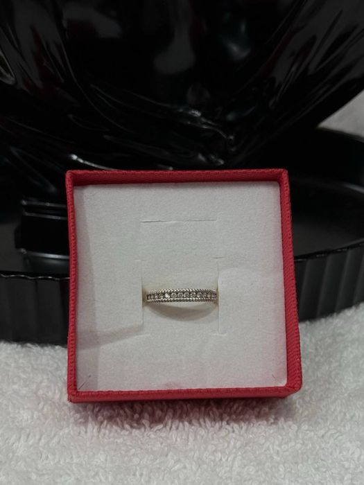 Złoty pierścionek 585, delikatny, rozmiar 6-7, waga 1.53 g