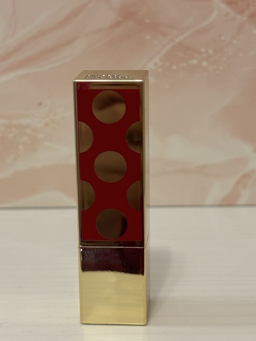 Pomadka Estee Lauder