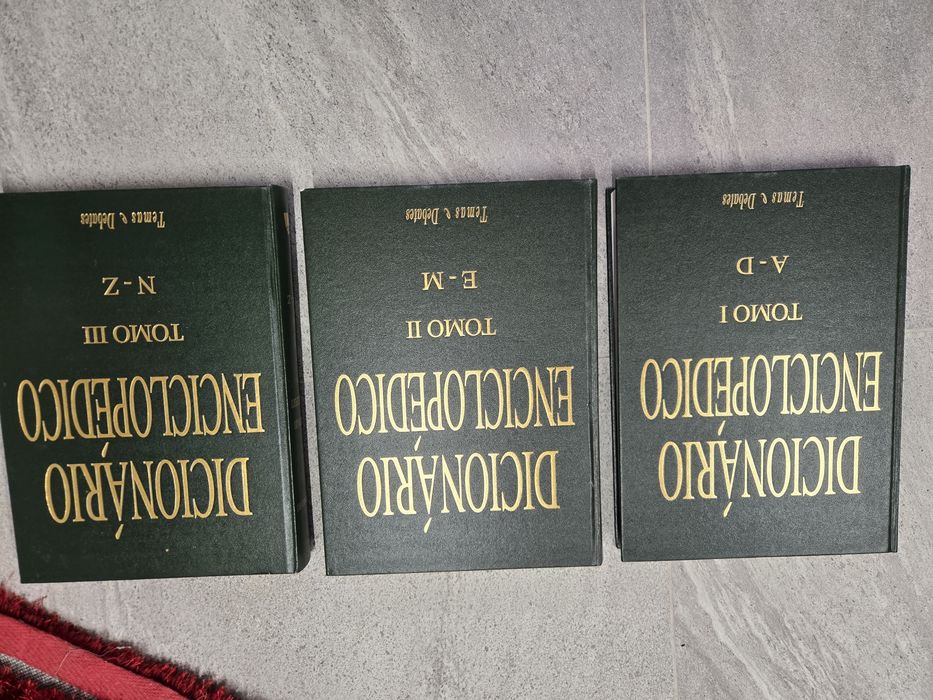 Vários Livros à Escolha