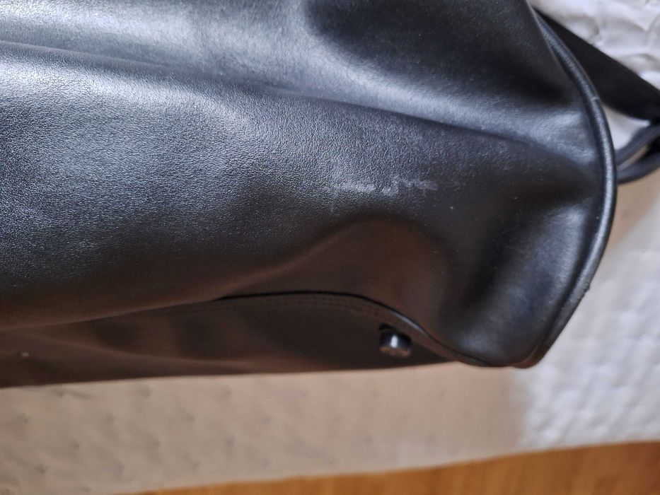 Elegancki kuferek podróżny