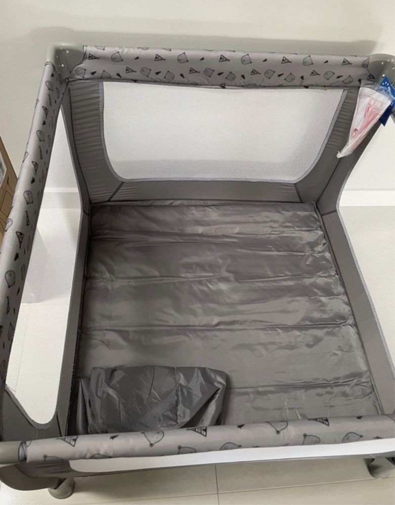Kojec Hauck Sleep N Play SQ 90 x 90 cm