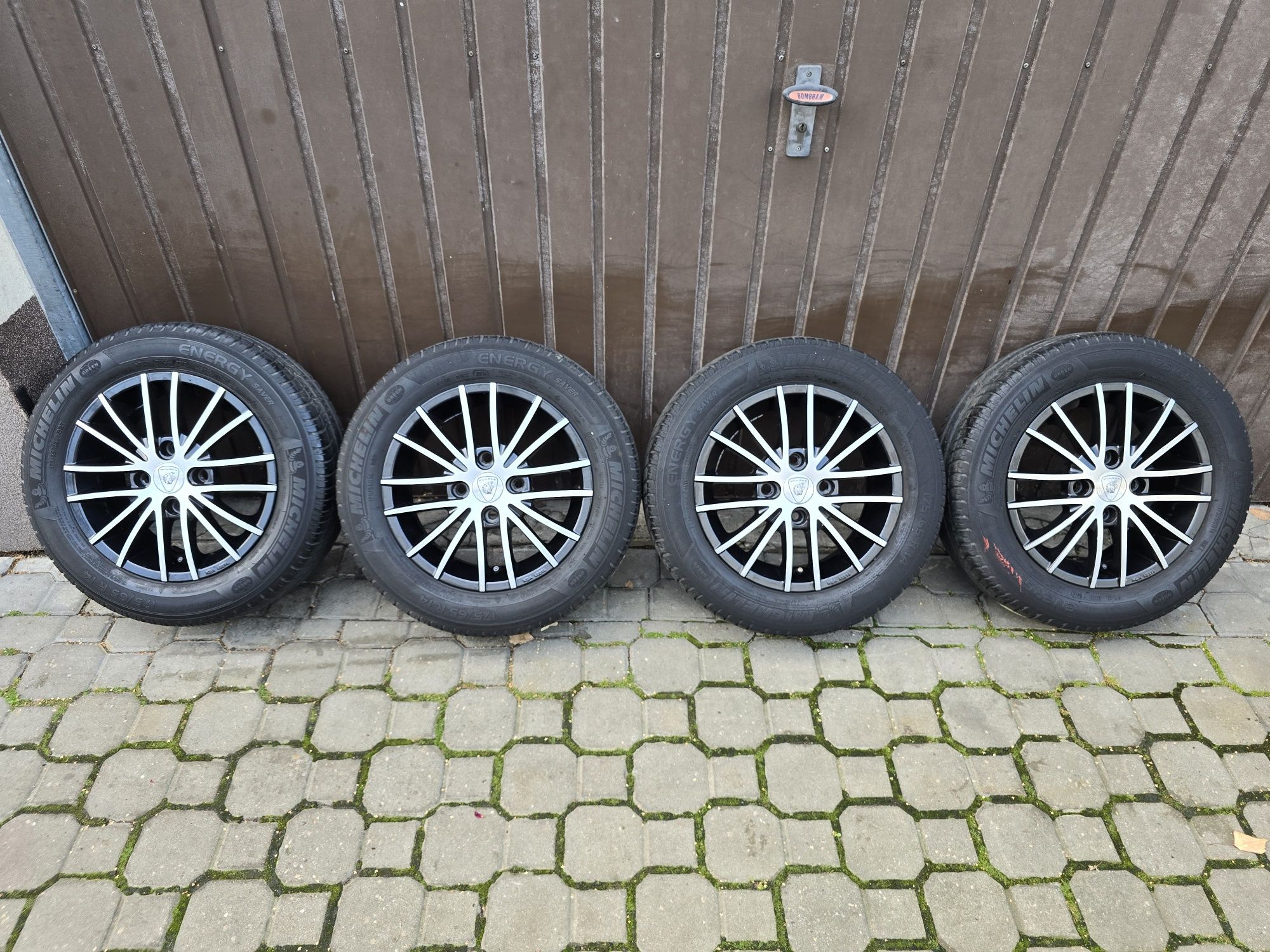 Felgi z oponami 175/65R14 Ford Fiesta 4x108 Fusion Focus Puma KA+