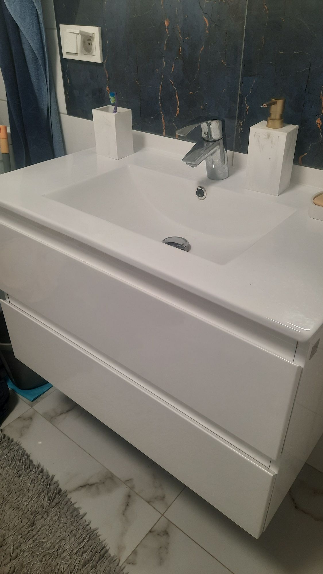 Szafka pod umywalkę DEFRA COMO 80 cm, MDF biała polysk lakier.