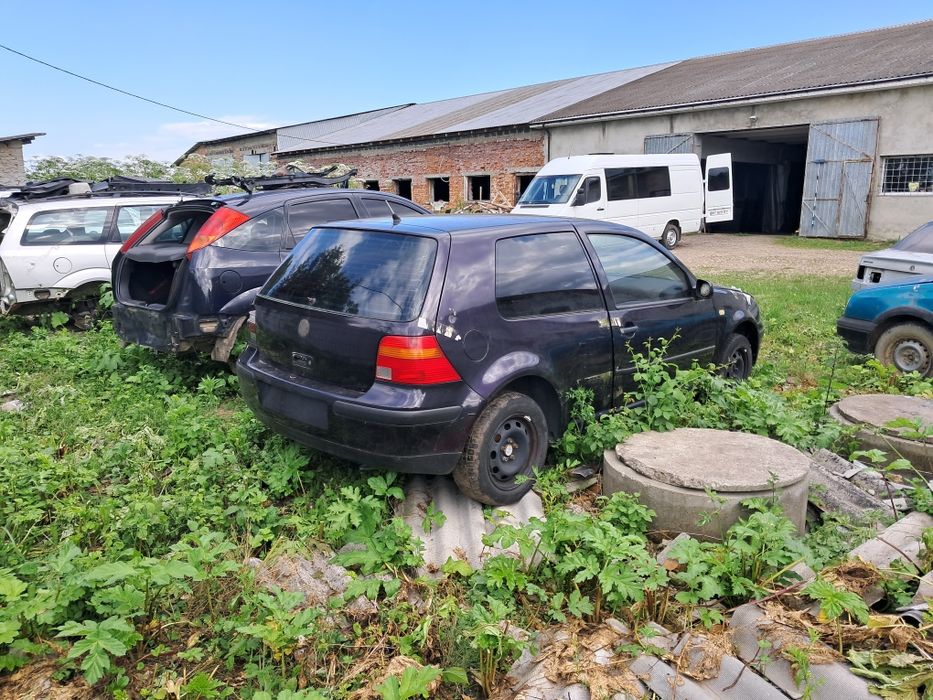 Розборка шрот Фольцваген Гольф 3. 1.4 1.6 1.81.9TDI Гольф 4 1.4 1.9SDI