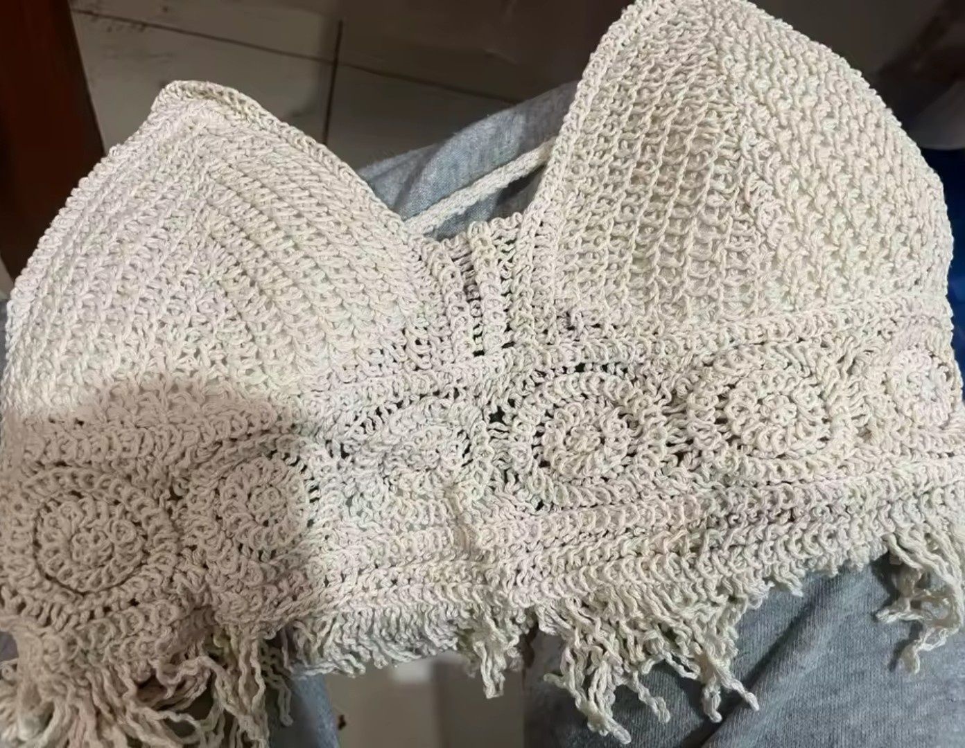 Top Boho wiązany we wzory