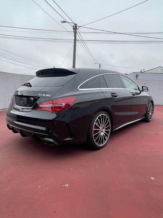 Mercedes-Benz CLA 45 AMG 4Matic Shooting Brake Speedshift 7G-DCT Night Edition