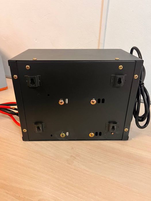 Безперебійник Ferroli GUARD 800 480W 800VA 15А чиста синусоїда