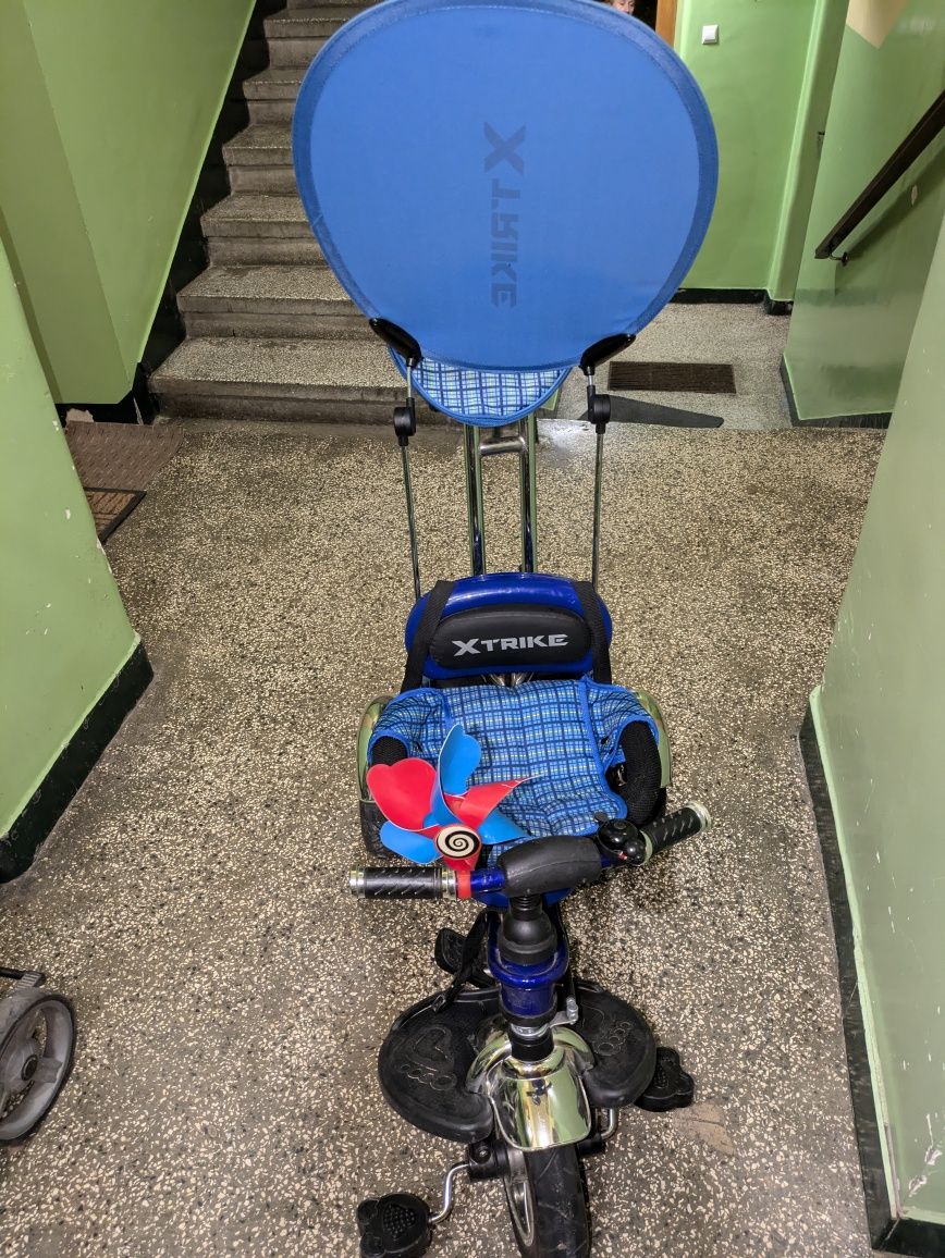 3 kołowy rowerek 3w1  z bagażnikiem odpinanym od 9m do ok 3/4l Zadbany