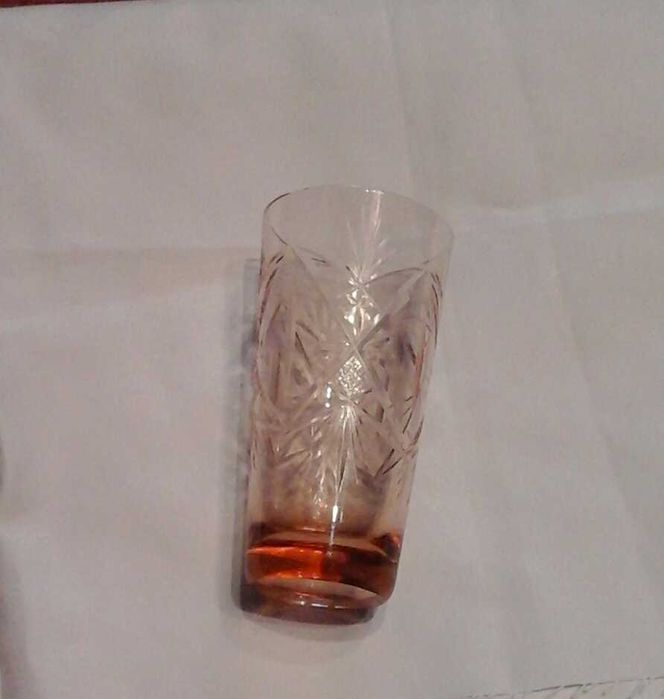 Німецький кольоровий кришталь 1950-х років, стопки.