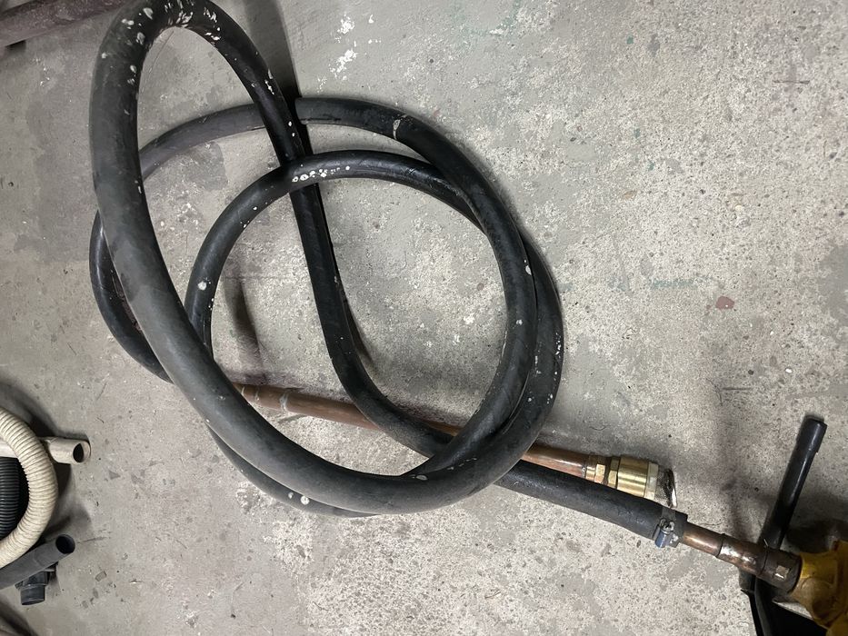 Pompa dystrybutor do paliw i olejow 230v Geko G01025 Licznik