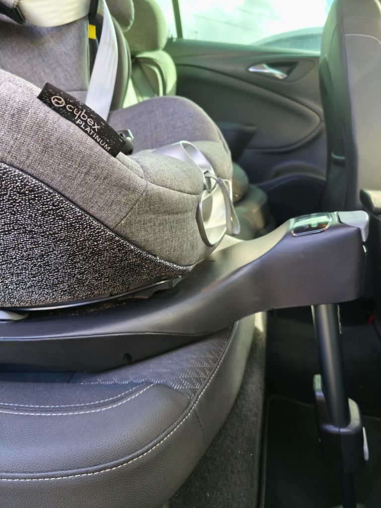 Cybex sirona z + base isofix