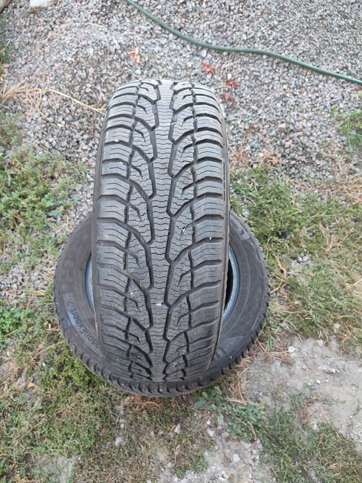 Продам шини UNIROYAL