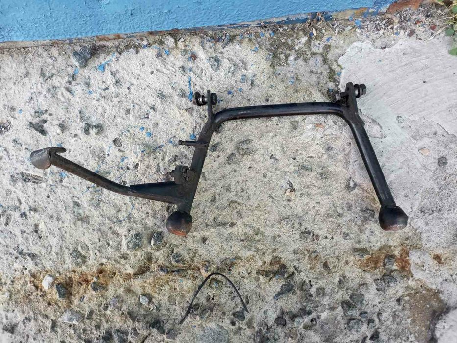 Продається підніжка для скутера