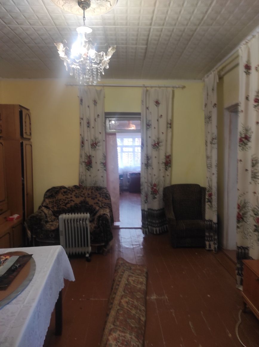 Продам будинок в районі Рошену