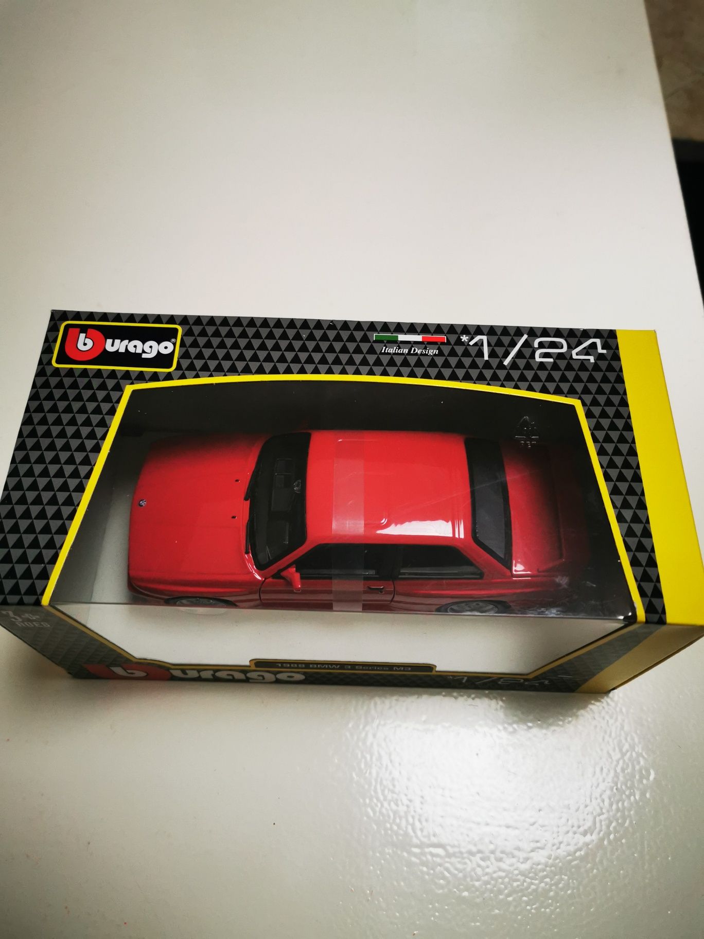 BMW 3 Series M3 1988 Burago 1/24