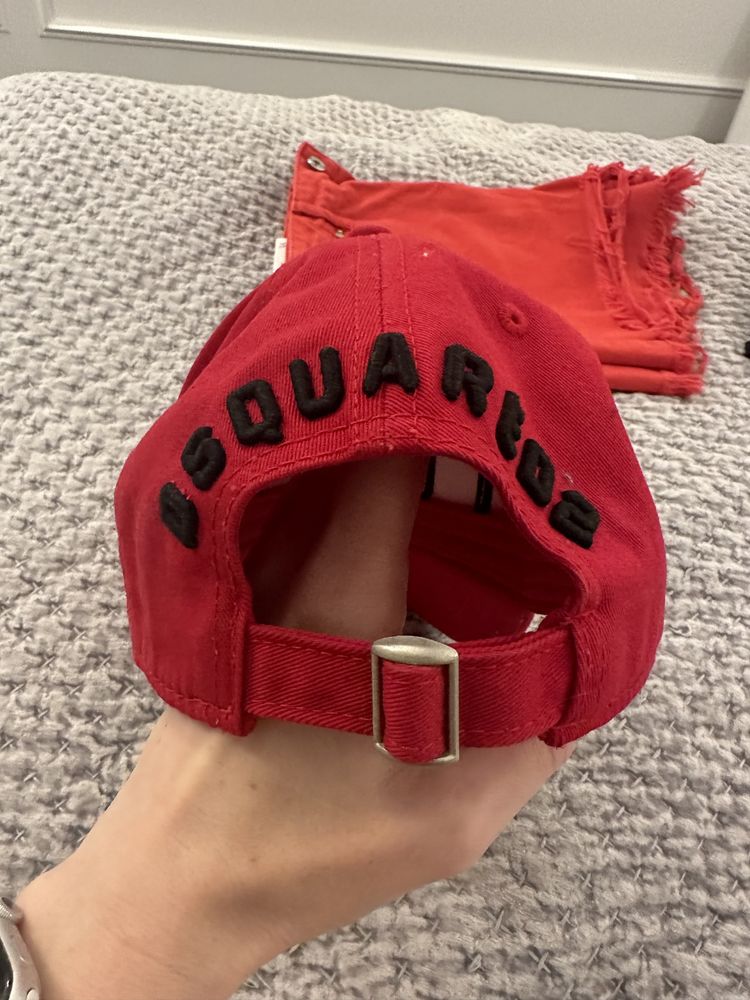 Кепка Dsquared2