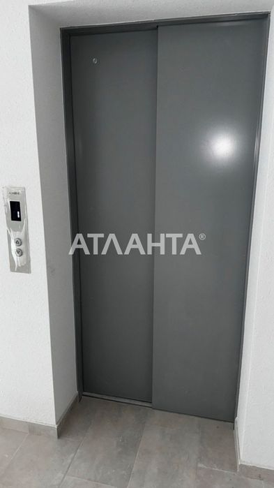 Продаж двокімнатної квартири в ЖК Америка