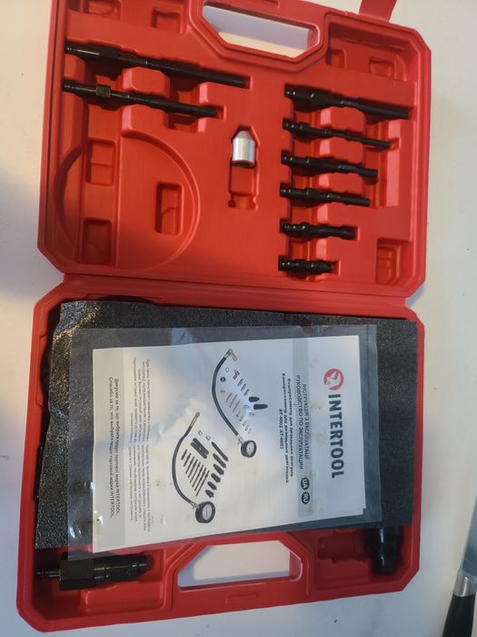 Компресометр бензинових INTERTOOL AT-4004 та АТ-4003 для дизельних