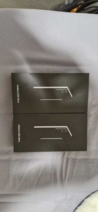 Samsung S25 ultra na caixa lacrada