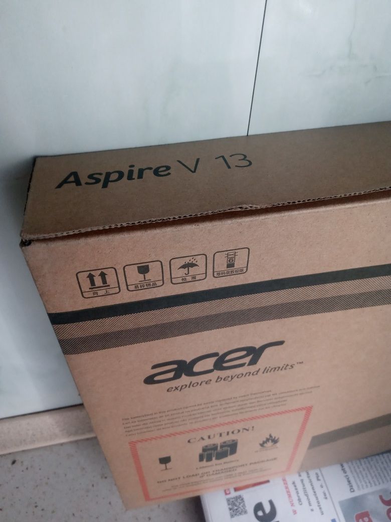 Pudełko od laptopa acer aspire v13 używane
