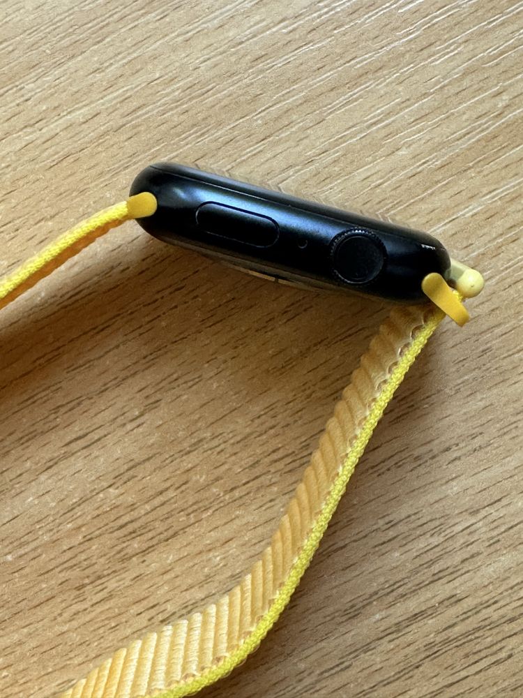 Продам Apple watch 7 45mm