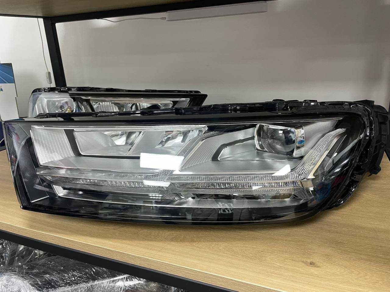 2015-2020 AUDI Q7 4M фара ліва/права FULL LED