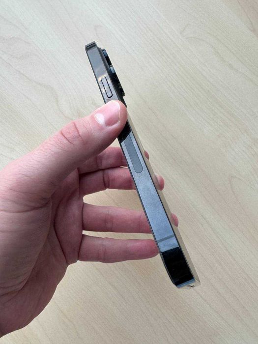 Apple iPhone 14 Pro Max 128GB eSIM (ідеал) +7 чохлів