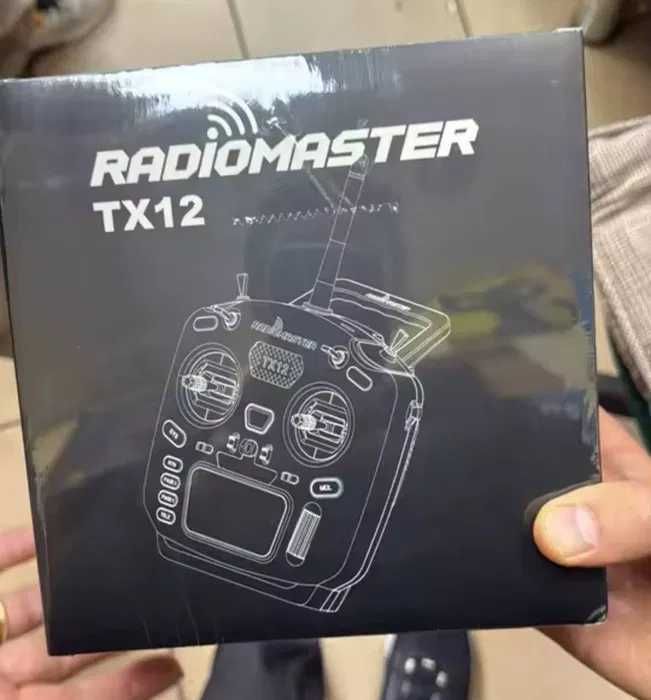 Новий пульт Radiomaster TX-12 ELRS
