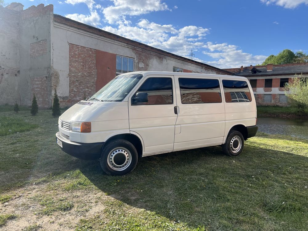 Volkswagen Transporter T4 пасажир