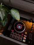 Numark Mixtrack Platinum - konsola DJ
