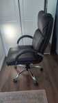 Fotel biurowy Nadir steel Nowy styl czarny