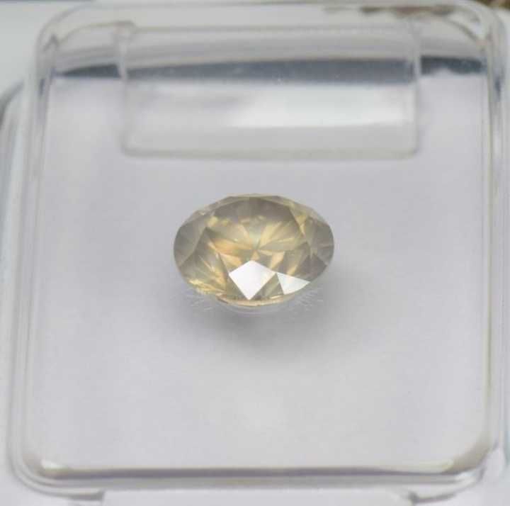 Diamante 0.69 ct - c/certificado