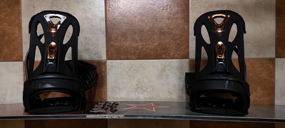 Deska, wiązania snowboard Burton