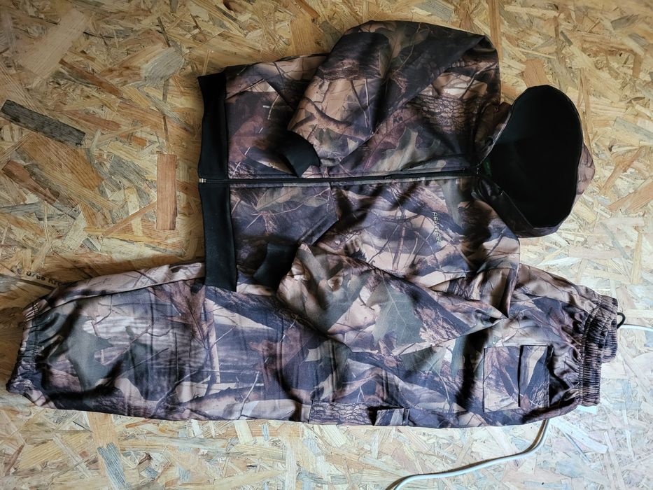 Komplet Realtree fishing Kurtka i spodnie 146cm
