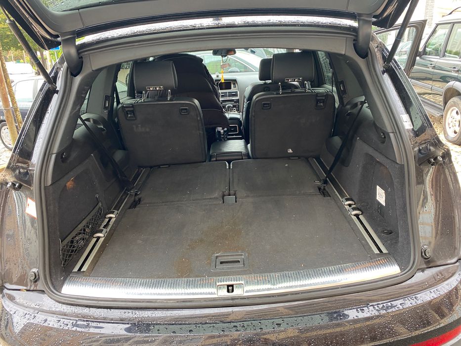 German license plate Audi Q7 for sale