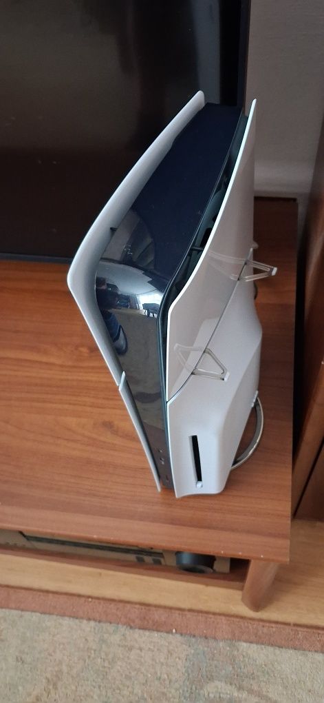 Konsola Sony PlayStation 5 Slim z napędem,słuchawki STEELSERIES Arctis