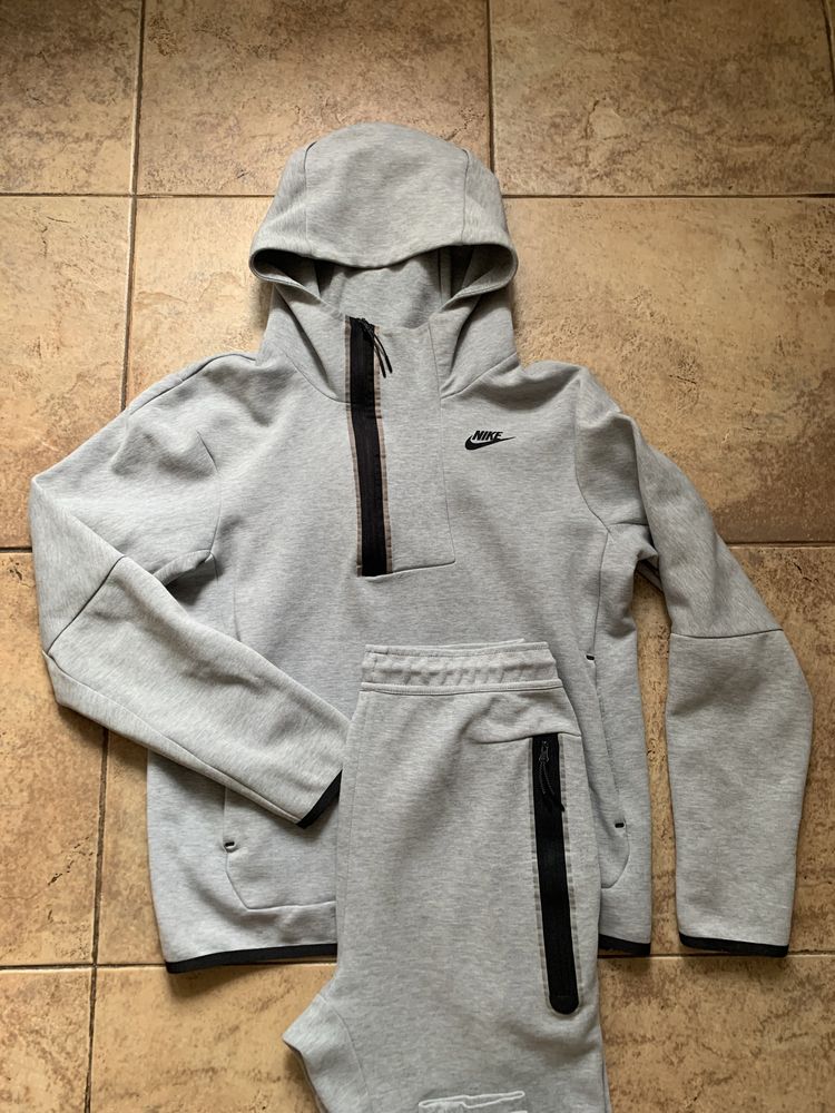 Костюм Nike Tech Fleece. S