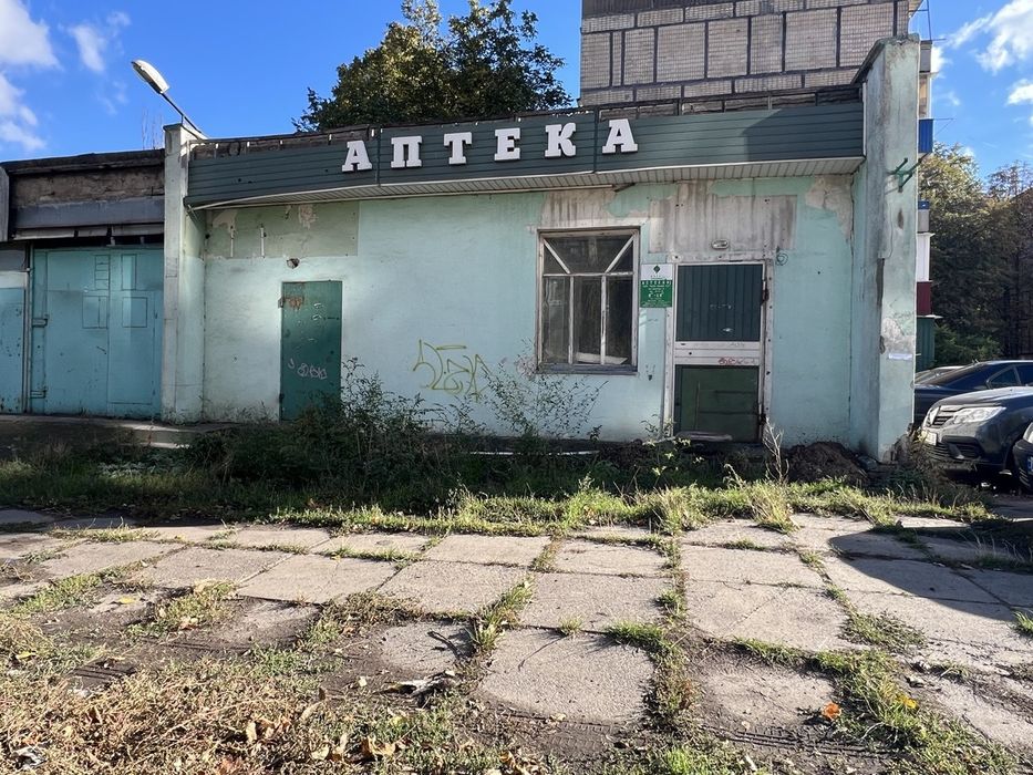 Продам помещение на Даманском, 168 м2. Без централизованого отопления!