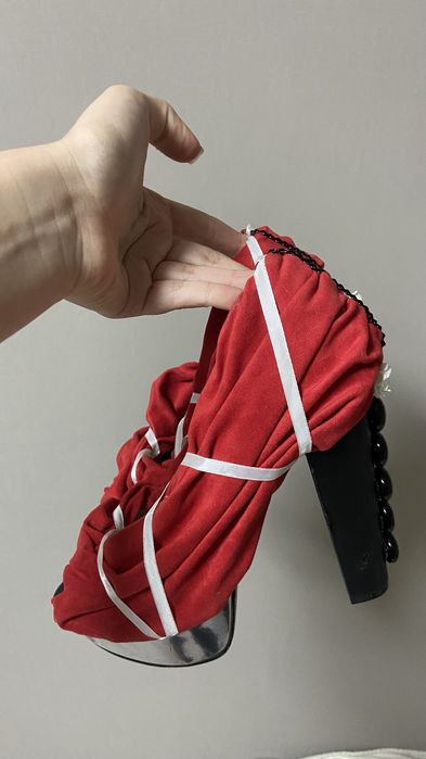 Туфлі каблук шпилька даром