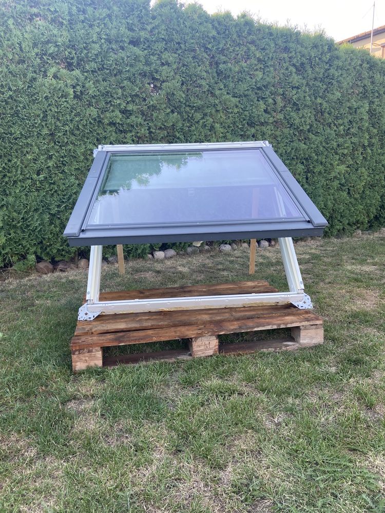 Okno dachowe  1 szt. Velux 114x118cm