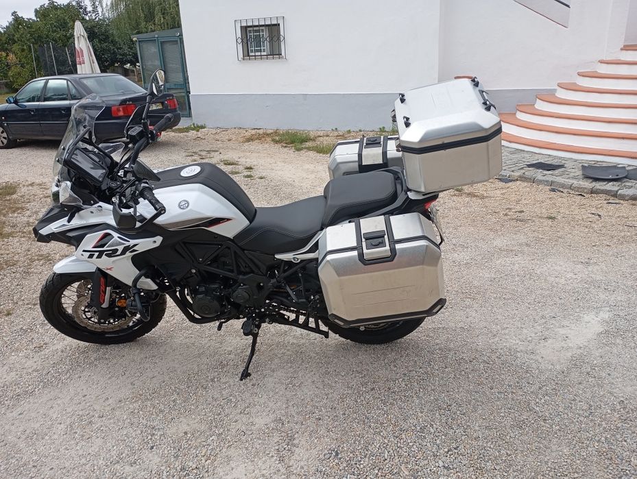 Benelli TRK 502x